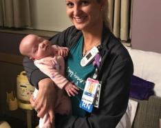 Image for post: NICU Nurse Lisa Stork Honored With The DAISY Award