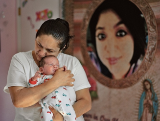 Image for post: Story of Karla Perez, Baby Angel in National Geographic